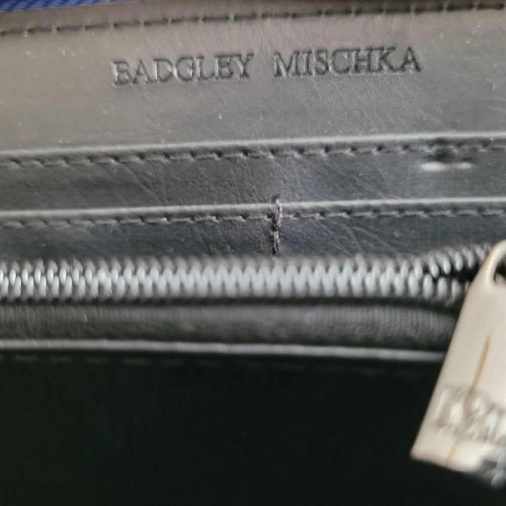 Badgley Mischka Blue Vegan Leather Wallet - Picture 8 of 10